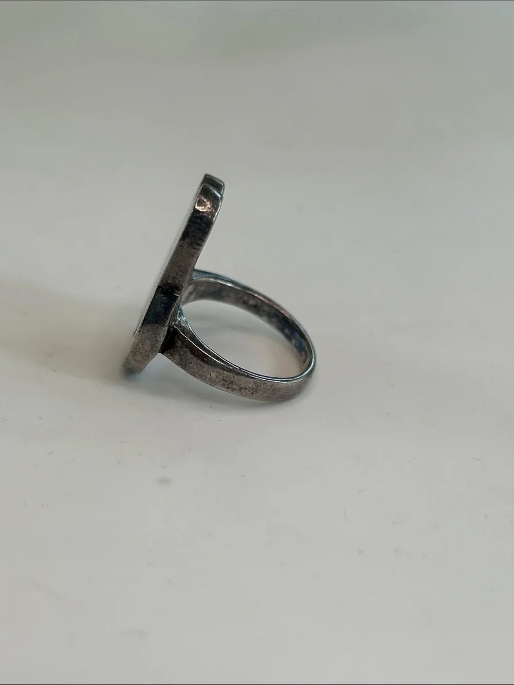 Vintage Sterling Silver Pastel Shell Inlay Modernist Statement Ring - Size 6.5